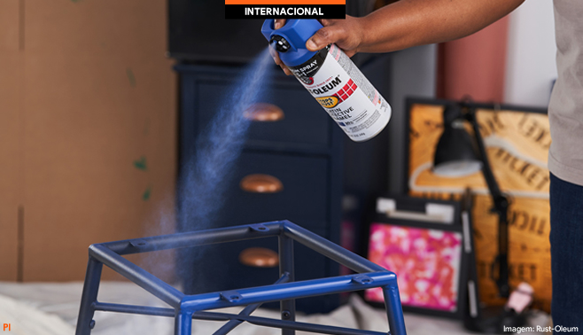 Rust-Oleum apresenta azul francês acetinado como cor de tinta spray 2024