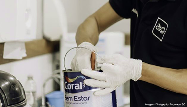 Em parceria com Coral, Florianópolis inicia pintura de escolas com verniz que repele o mosquito da dengue